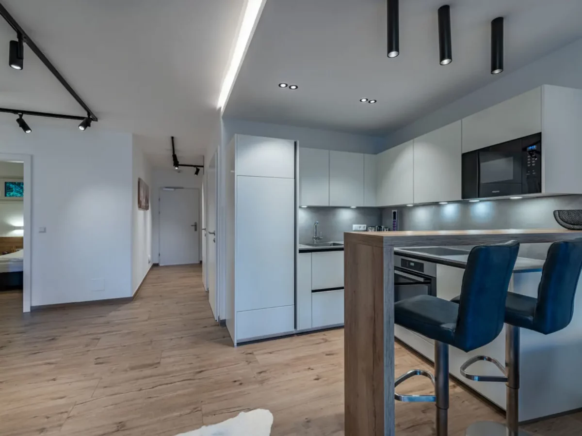 Kueche und Flur 2 | Ossiachersee Residences