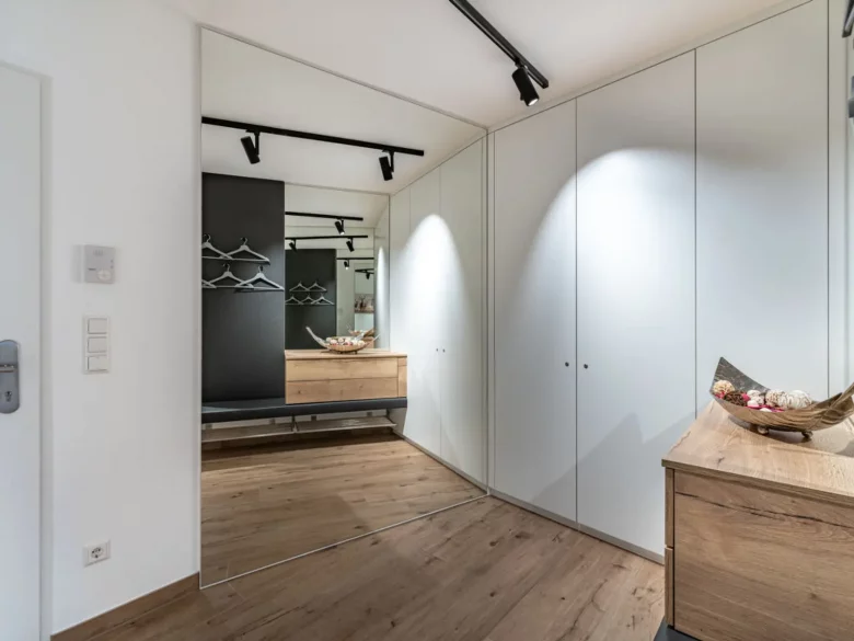 Schrank 2 | Ossiachersee Residences