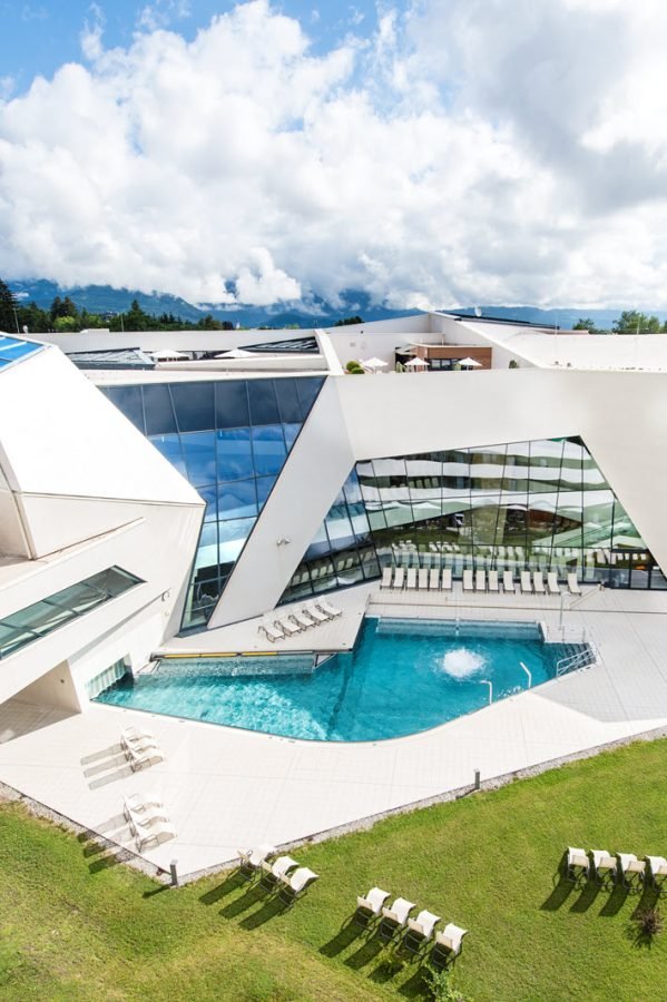 Kärnten Therme Warmbad Villach Gebäude